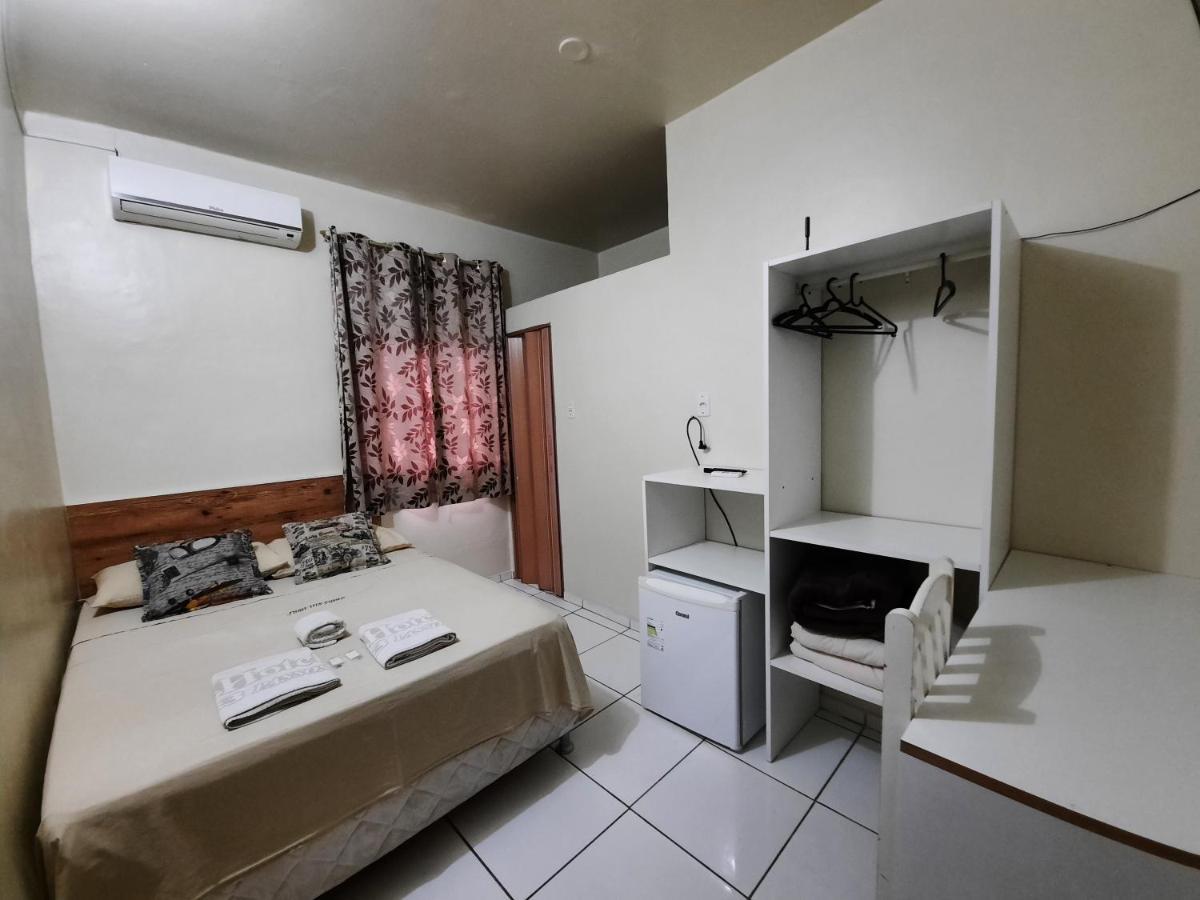Hotel Tres Passos - Prox Ao Aeroporto E Rodoviaria 阿雷格里港 外观 照片