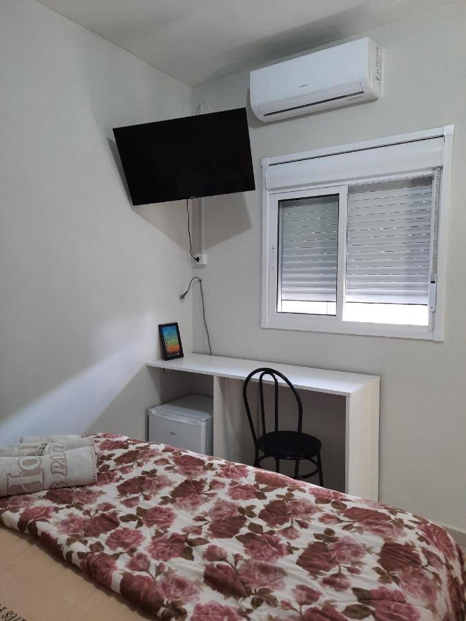 Hotel Tres Passos - Prox Ao Aeroporto E Rodoviaria 阿雷格里港 外观 照片